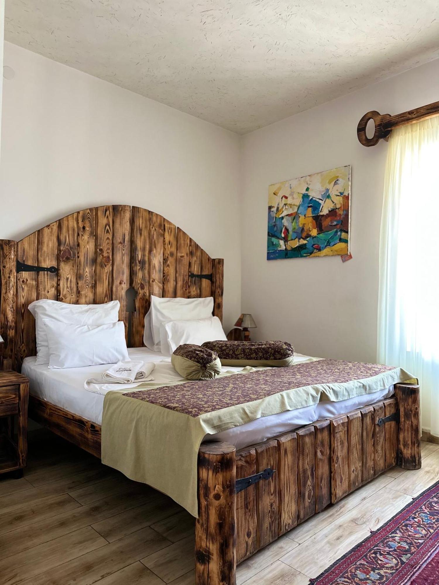 Machanents Art Hotel Vagharshapat Dış mekan fotoğraf