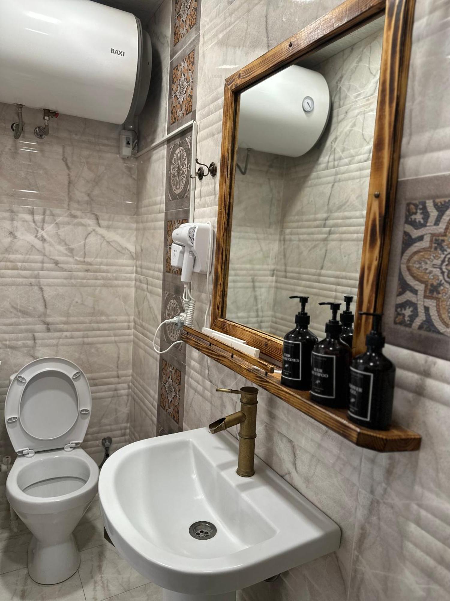 Machanents Art Hotel Vagharshapat Dış mekan fotoğraf
