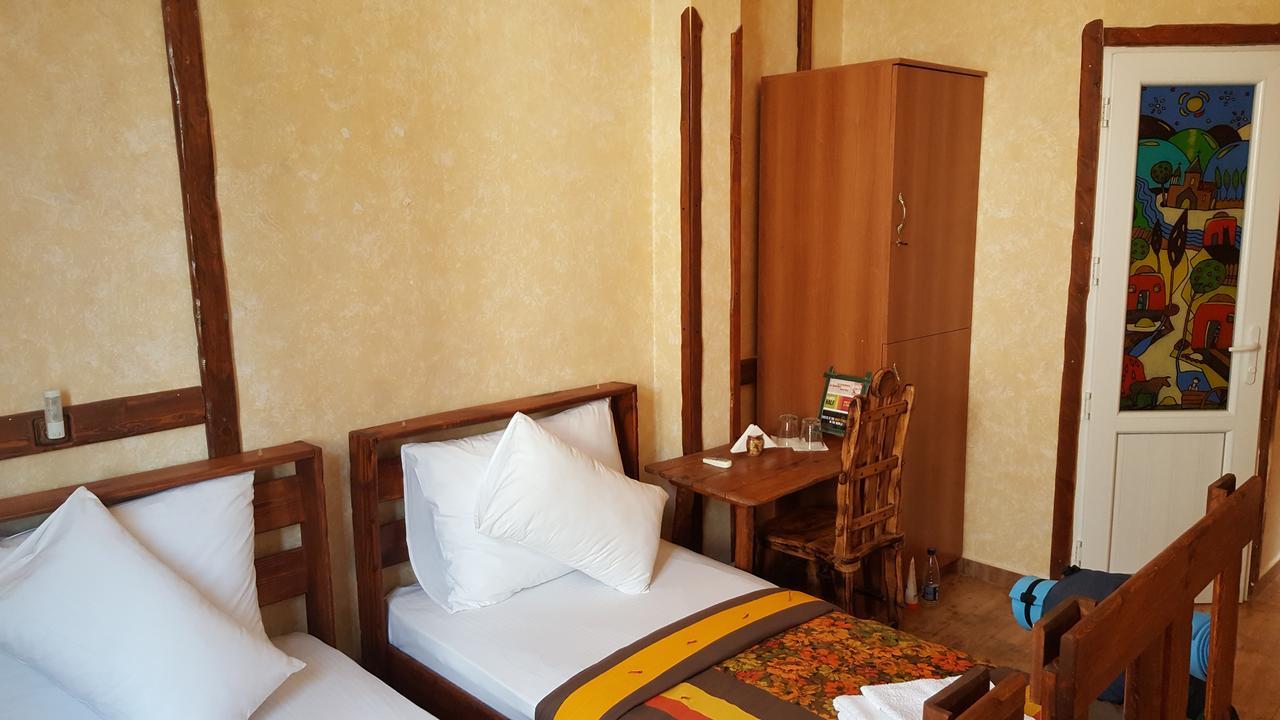 Machanents Art Hotel Vagharshapat Dış mekan fotoğraf