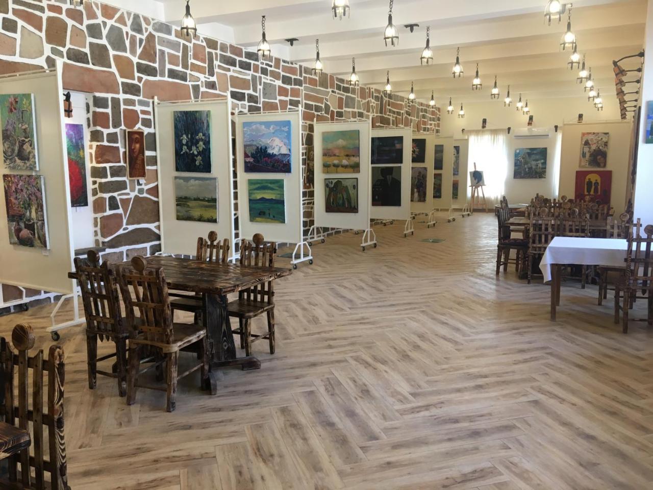 Machanents Art Hotel Vagharshapat Dış mekan fotoğraf